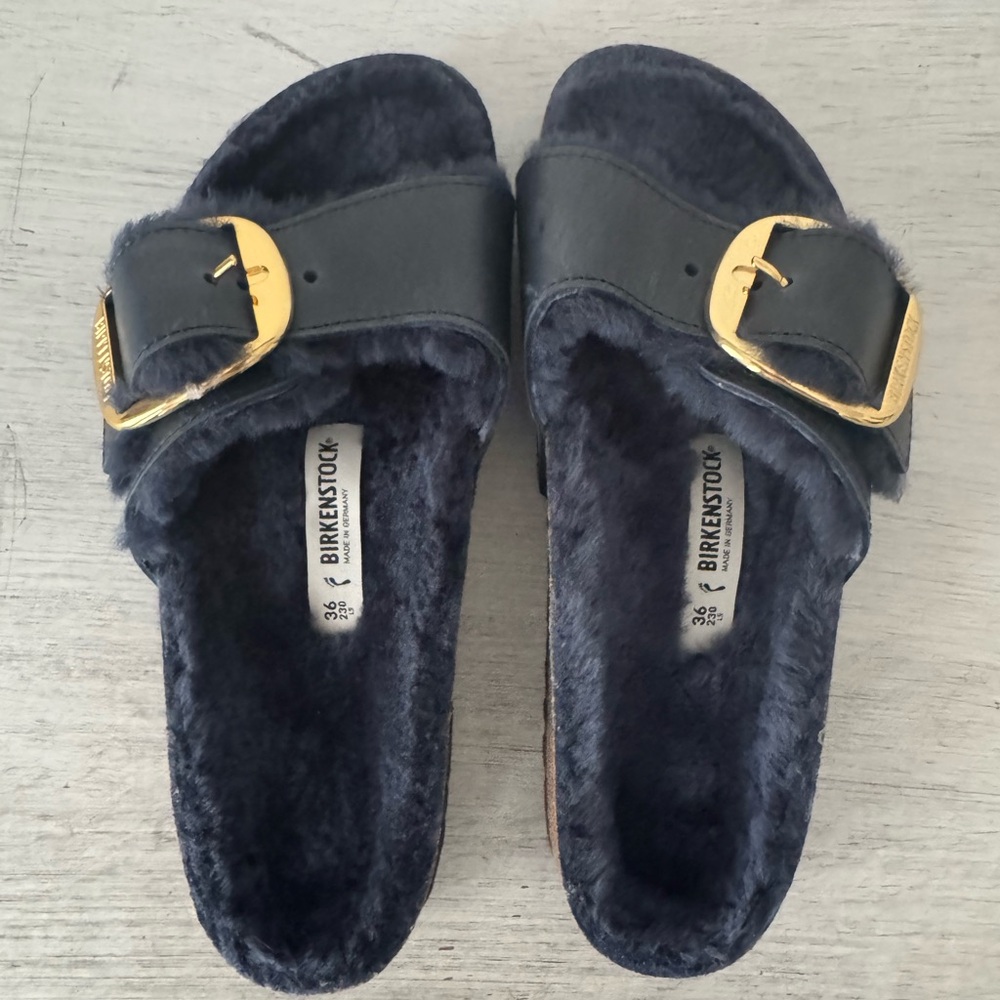 Birkenstock Madrid Big Buckle Genuine Shearling Lined Sandal Size 36/ US 5/5.5